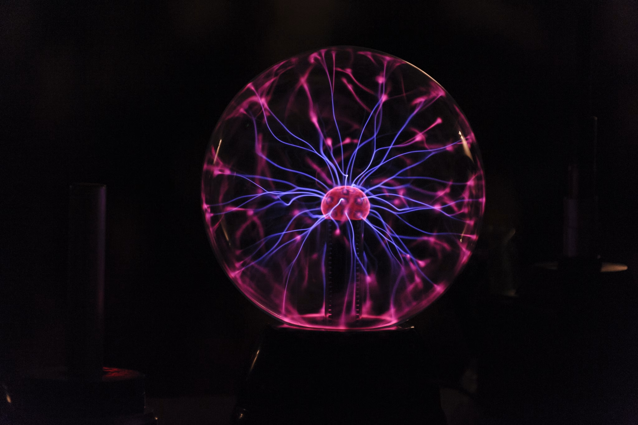 toy plasma machine with pink and purple colors